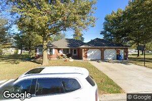 501 W 2nd St, Aviston, IL 62216