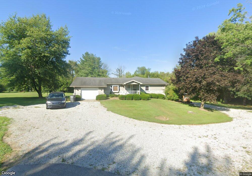 175 W Schroeder Way, Rushville, IN 46173 - photo 1