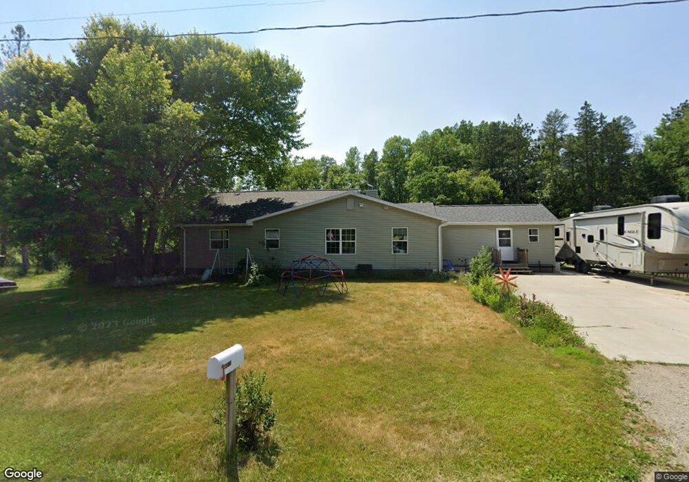N6511 N Loomis Rd, Porterfield, WI 54159 - photo 1