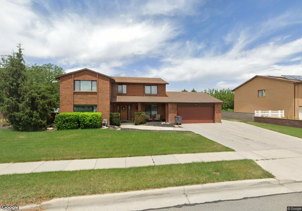 2328 Temple View Ln, South Jordan, UT 84095 - photo 1