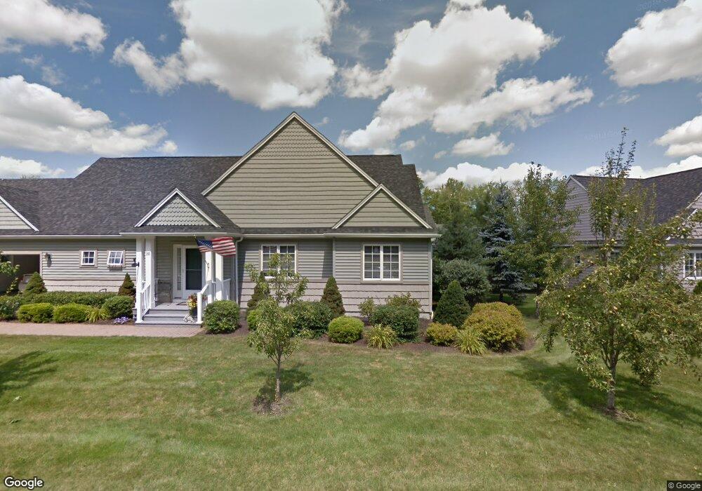 10 Larkspur Ln, Brunswick, ME 04011 - photo 1