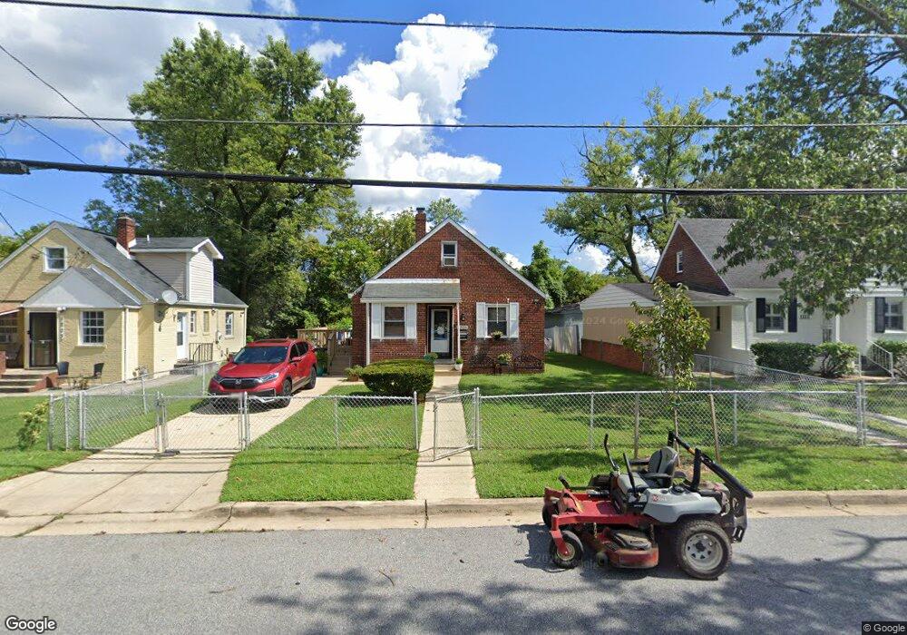 1201 Farmingdale Ave, Capitol Heights, MD 20743 - photo 1