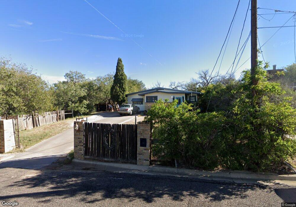 1401 S Aylesford St, Big Spring, TX 79720 - photo 1