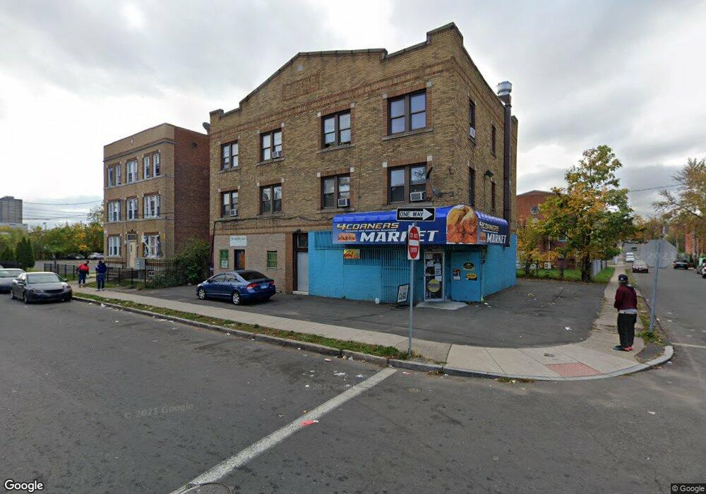 135 Brook St, Hartford, CT 06120 - photo 1