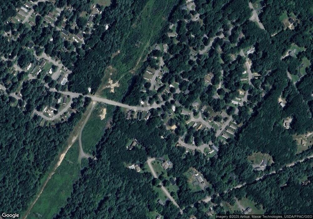 87 Hemlock Dr, Gorham, ME 04038 - photo 1