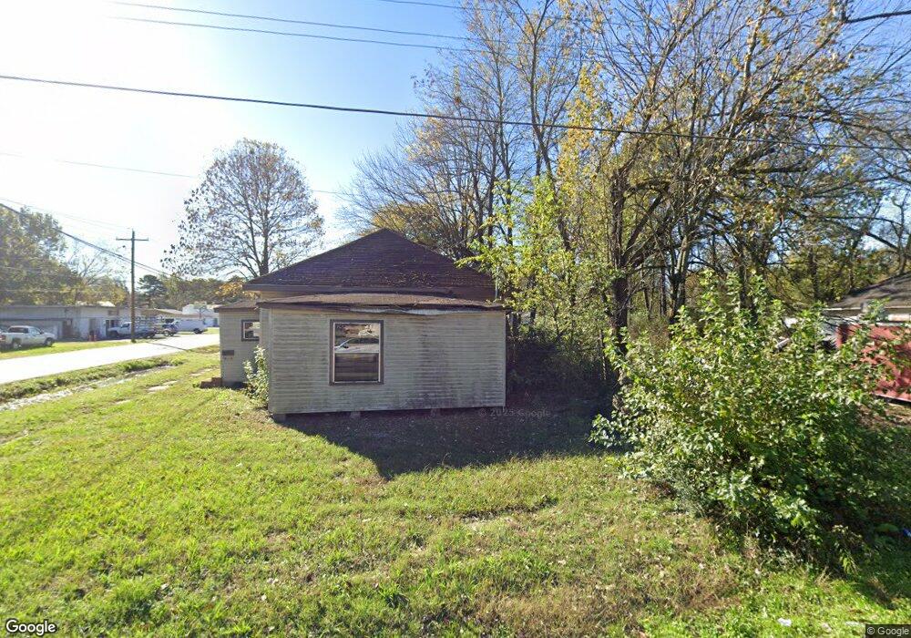 501 W 3rd St, Stuttgart, AR 72160 - photo 1