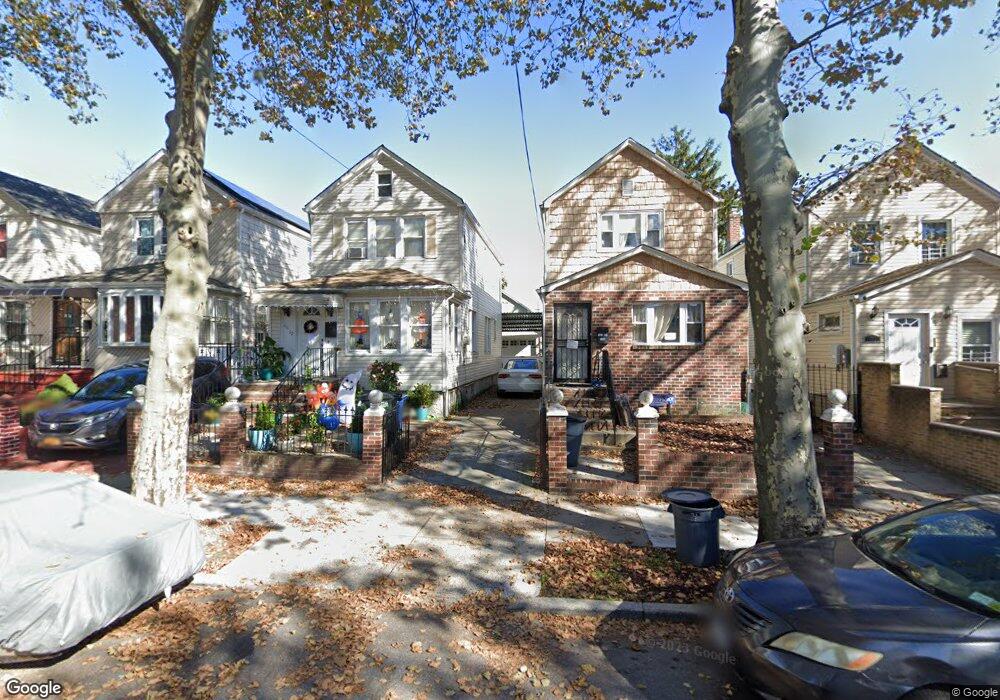 11121 158th St, Jamaica, NY 11433 - photo 1