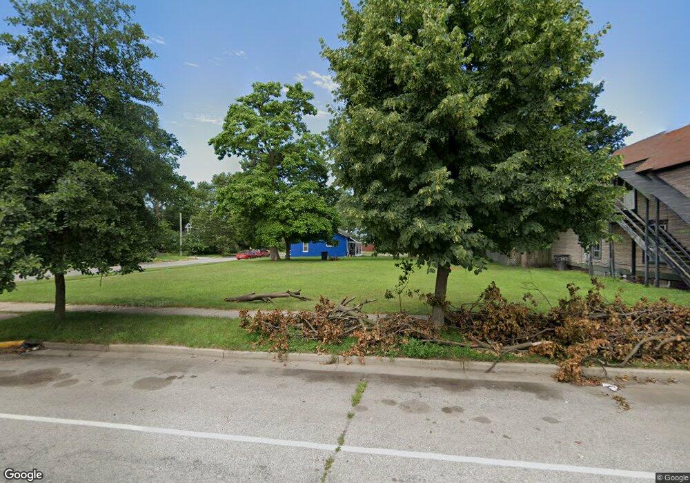 730 W Marion St, Elkhart, IN 46516 - photo 1