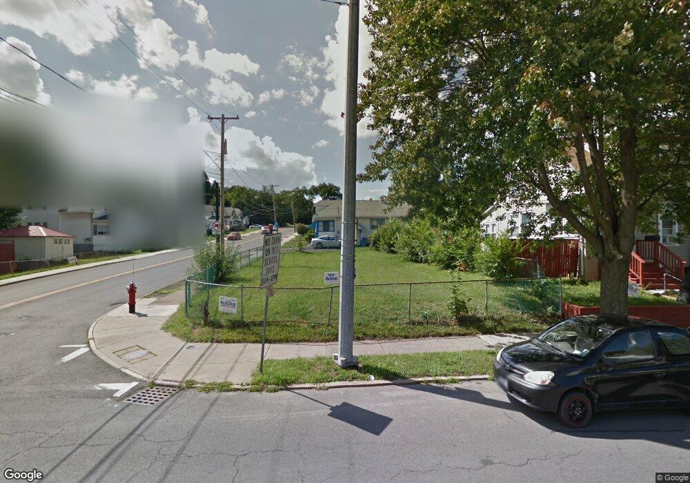 662 N Pearl St, Menands, NY 12204 - photo 1