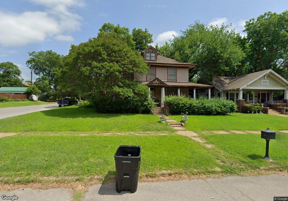 1131 W Woodard St, Denison, TX 75020 - photo 1