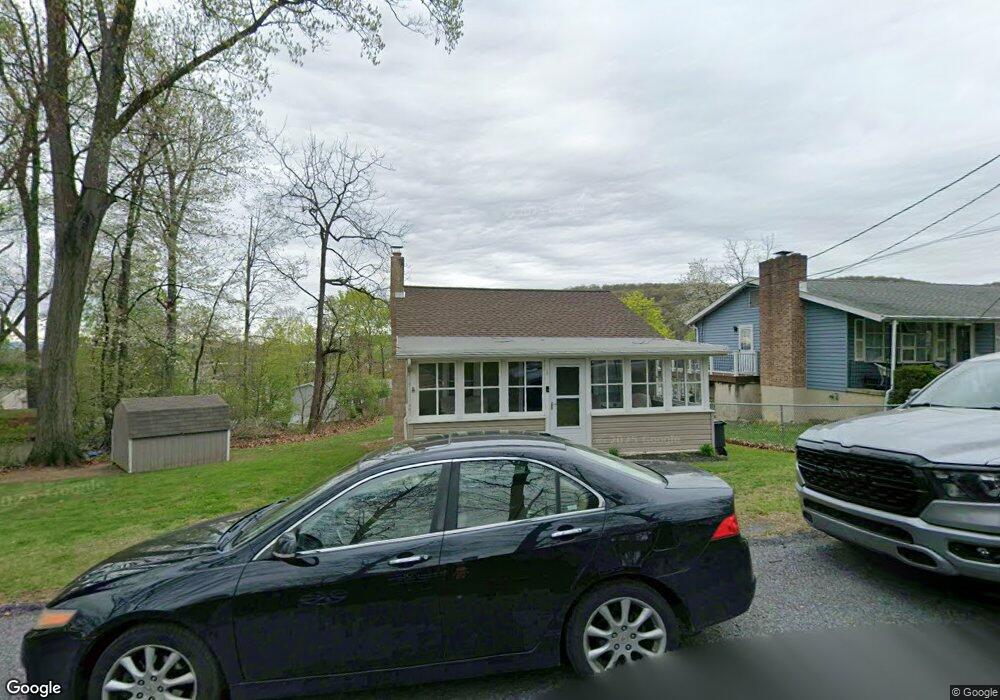 1525 Beaumont Ave, Temple, PA 19560 - photo 1