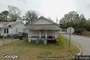 413 W 62nd St, Savannah, GA 31405