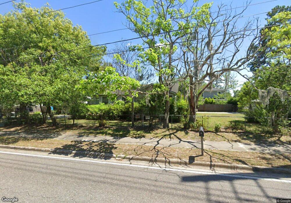 1322 Old Middleburg Rd N, Jacksonville, FL 32210 - photo 1