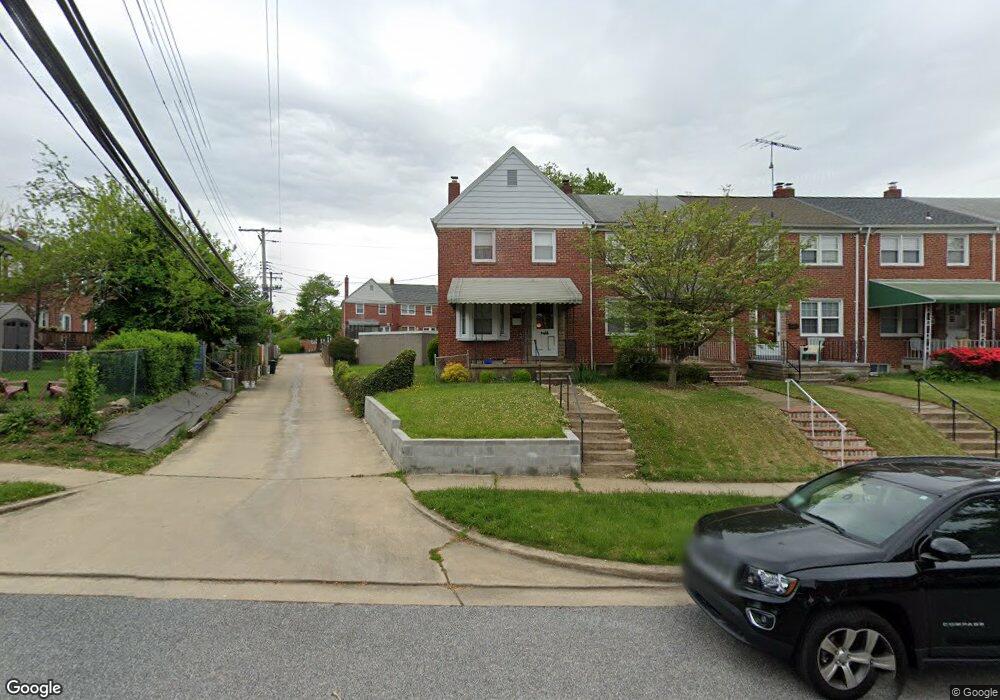 8608 Black Oak Rd, Parkville, MD 21234 - photo 1