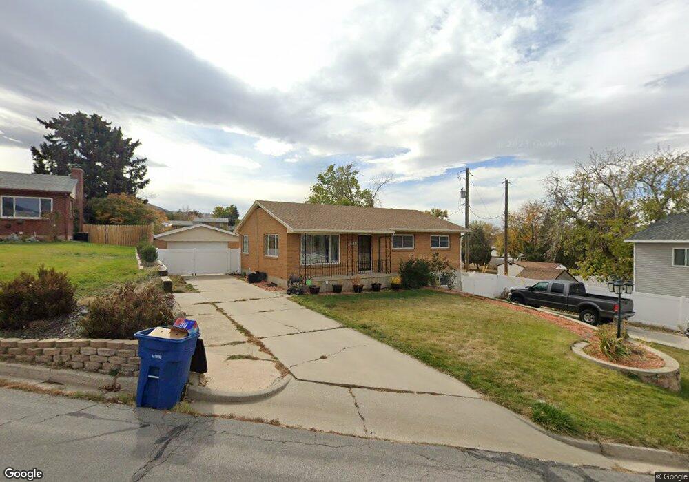 699 W 3300 S, Bountiful, UT 84010 - photo 1