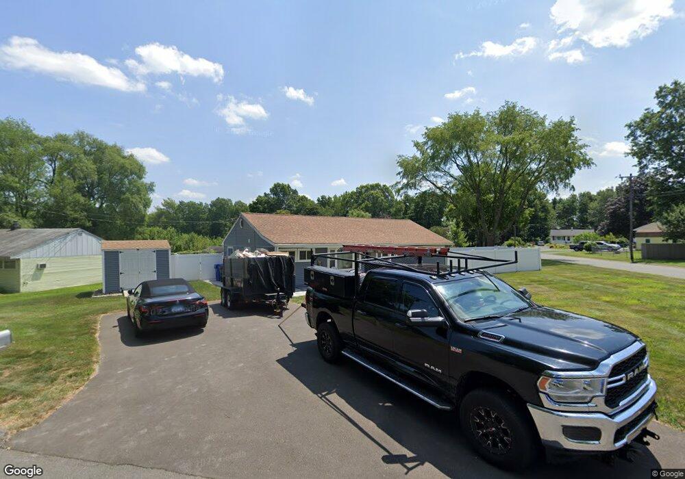 19 Broadview Ln, East Windsor, CT 06088 - photo 1