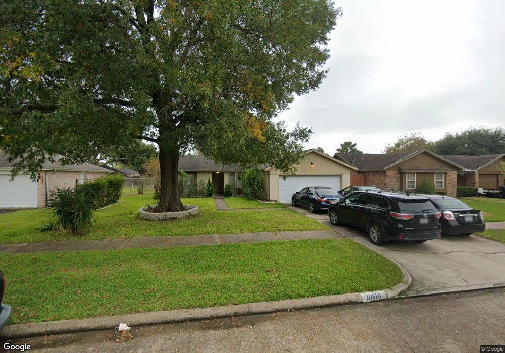 10610 Kirkhill Dr, Houston, TX 77089 - photo 1