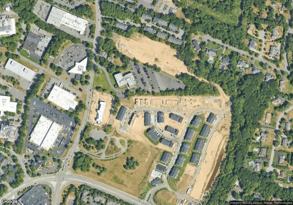 33 Hearthstone Ct, Saddle River, NJ 07458 - photo 1