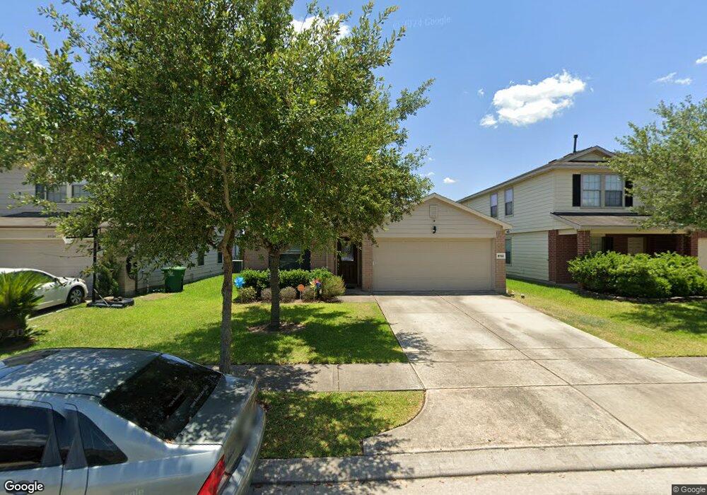 8722 Kaeling Meadow Ct, Houston, TX 77075 - photo 1