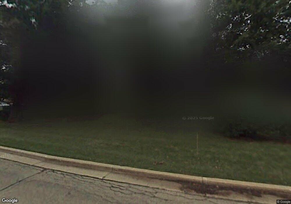 1680 S Carriage Ln unit H1, New Berlin, WI 53151 - photo 1