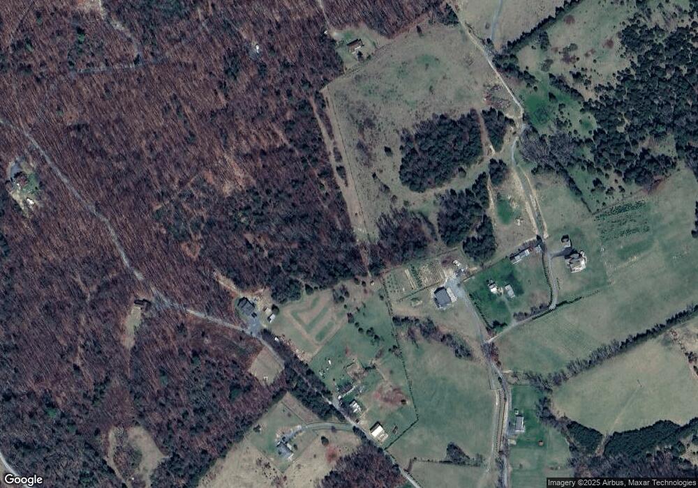 208 Three Mile Bank Ln, Edinburg, VA 22824 - photo 1