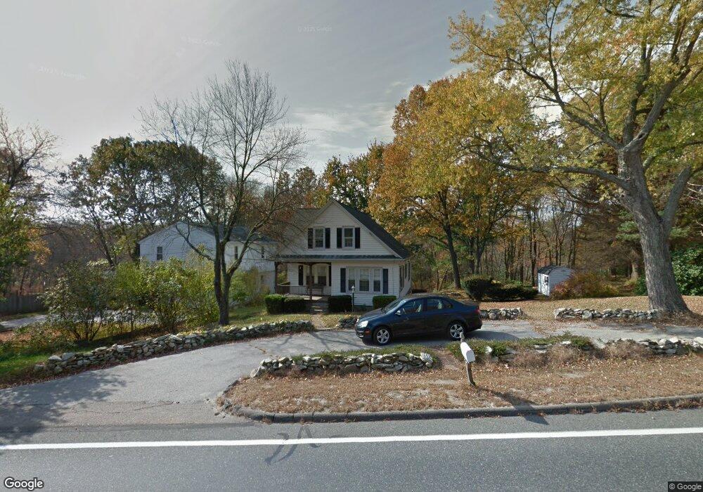 838 S Main St, Bellingham, MA 02019 - photo 1