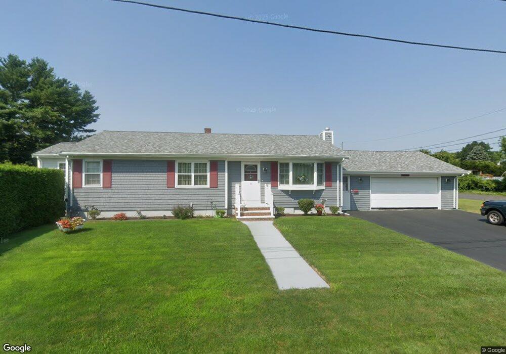 5 Willow St, Acushnet, MA 02743 - photo 1