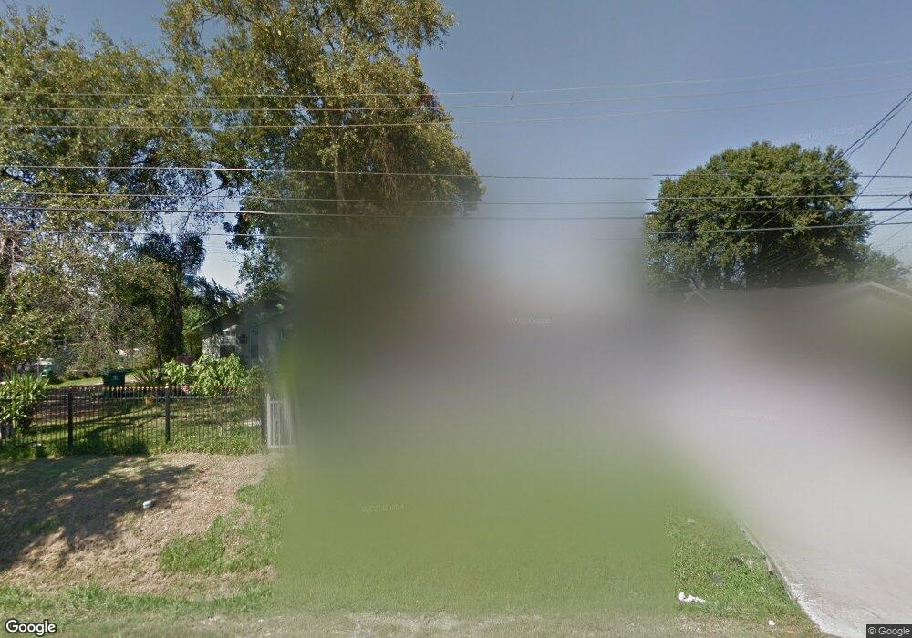 611 Frisco St, Houston, TX 77022 - photo 1