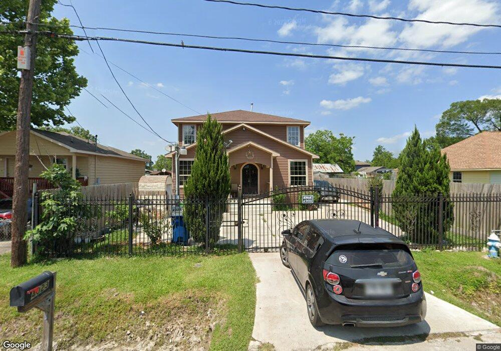 4023 Trenton Rd, Houston, TX 77093 - photo 1