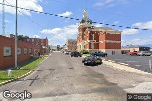 155 E Market St, Winchester, IL 62694