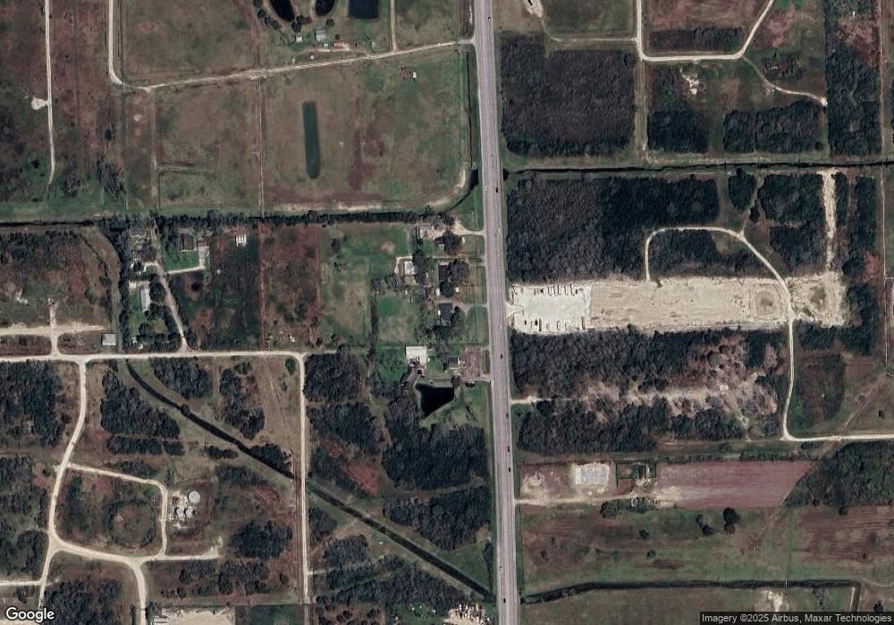 19672 Highway 35, Alvin, TX 77511 - photo 1