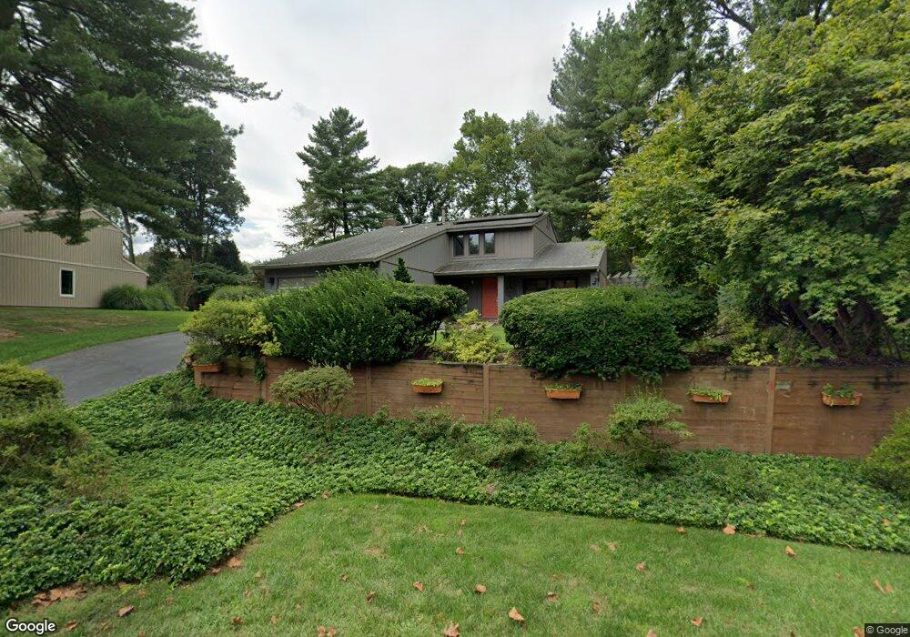 11612 Piney Lodge Rd, North Potomac, MD 20878 - photo 1