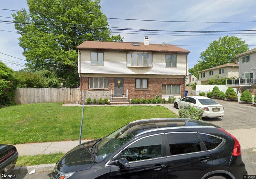 273 Kipp St, Hackensack, NJ 07601 - photo 1