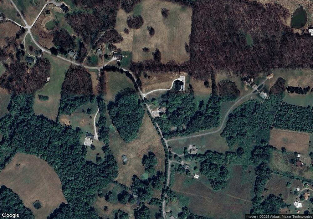 1338 Carter Ln, Bowling Green, KY 42103 - photo 1