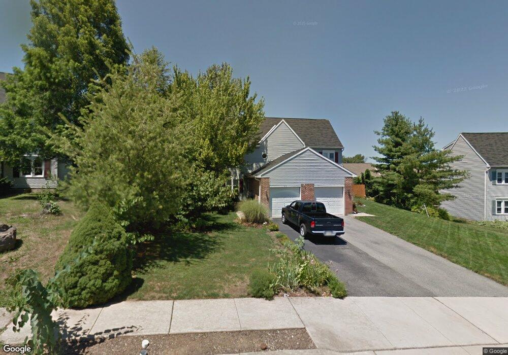 216 S 5th St, Womelsdorf, PA 19567 - photo 1