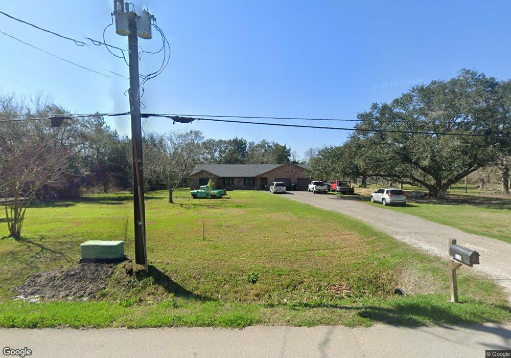 725 Thompson Rd, Alvin, TX 77511 - photo 1