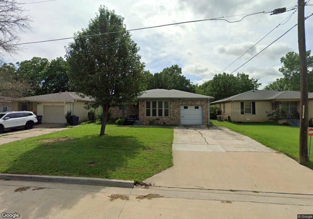 2005 Robison St, Ardmore, OK 73401 - photo 1
