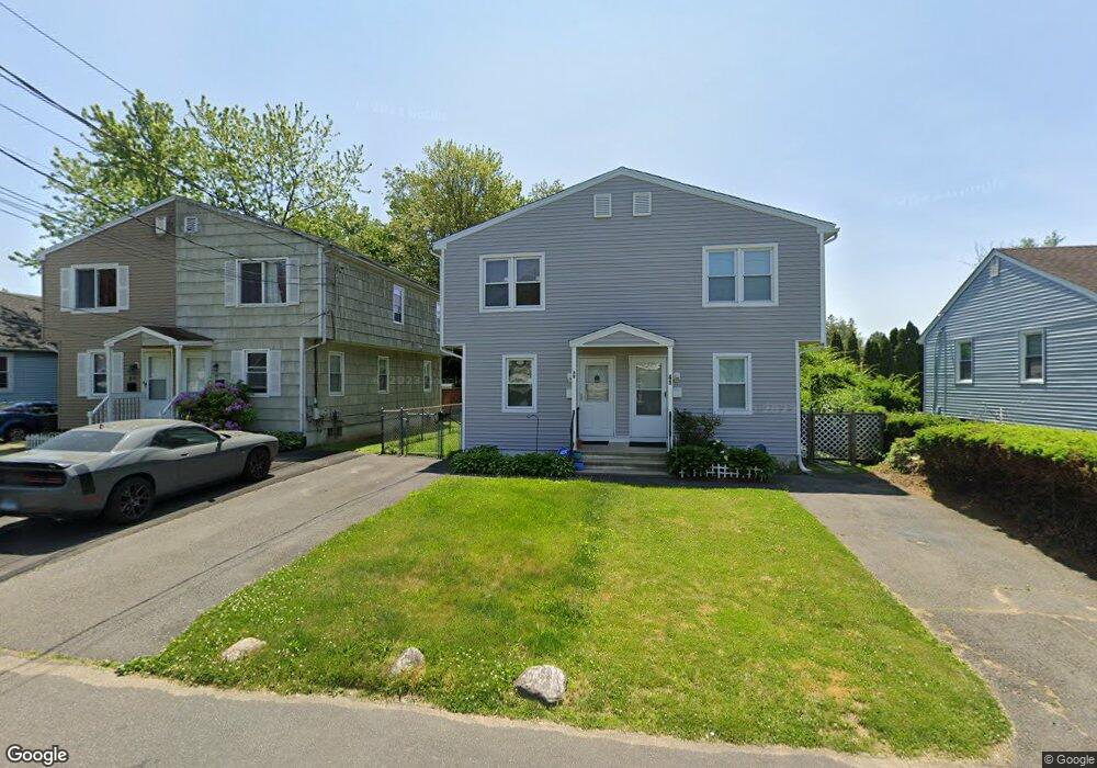 39 Rita Ave, Bridgeport, CT 06606 - photo 1