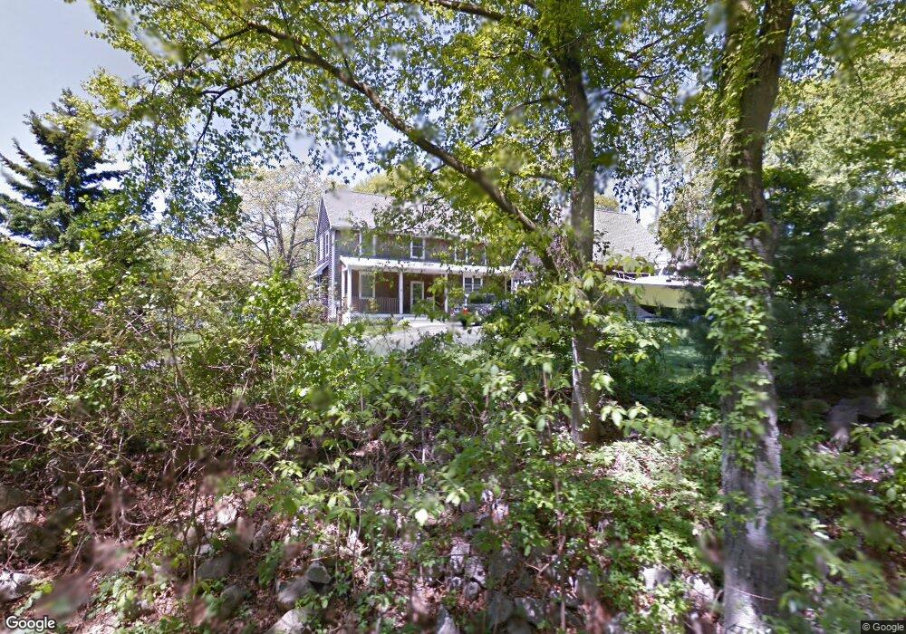 18 Laurel Ave, Westerly, RI 02891 - photo 1