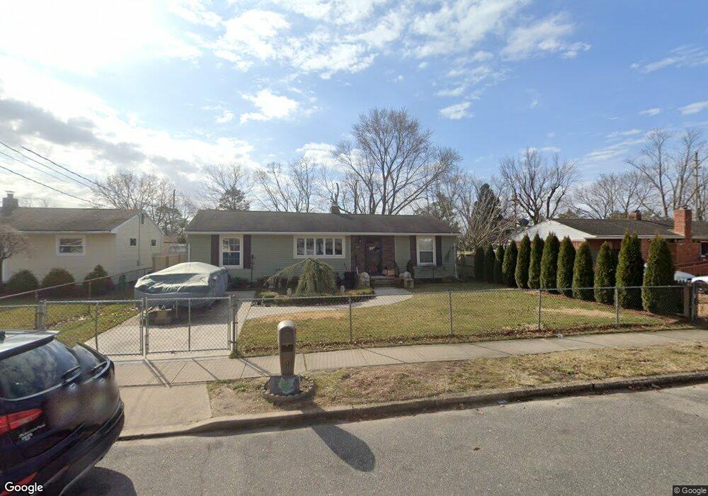 512 Maple St, Lakehurst, NJ 08733 - photo 1