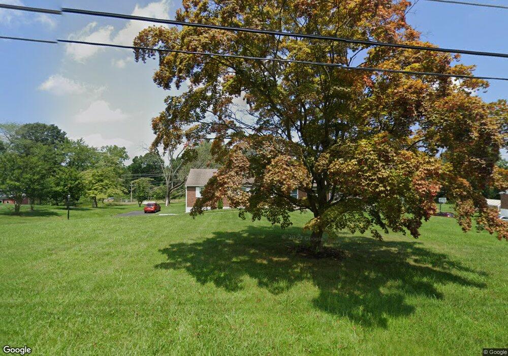 4 Summit Dr, Glen Mills, PA 19342 - photo 1