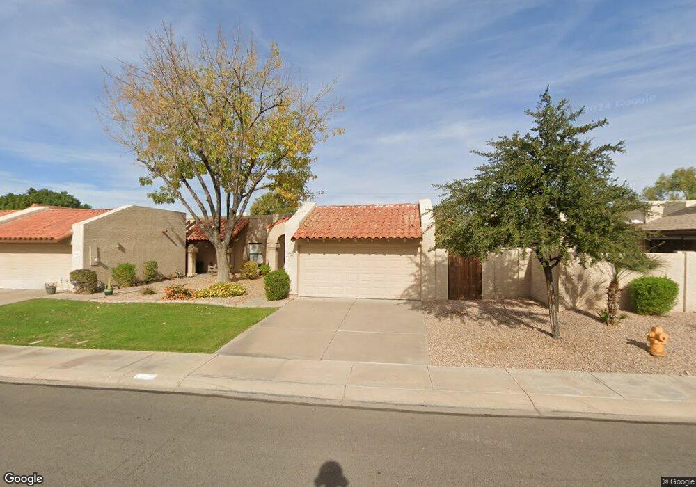 890 W Sterling Place, Chandler, AZ 85225 - photo 1