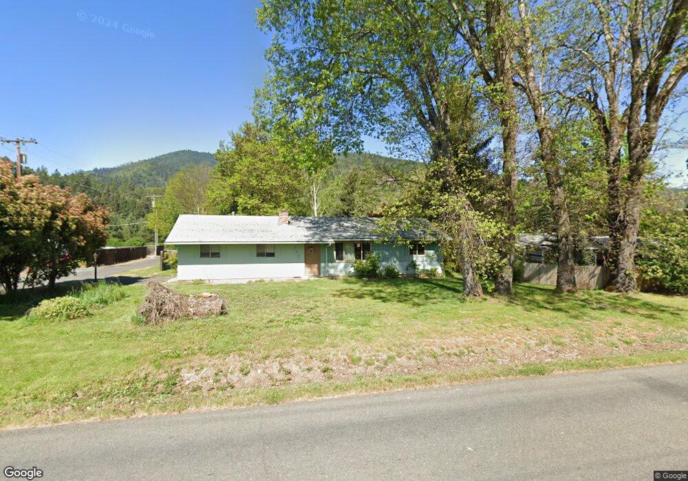255 W Evans Creek Rd, Rogue River, OR 97537 - photo 1