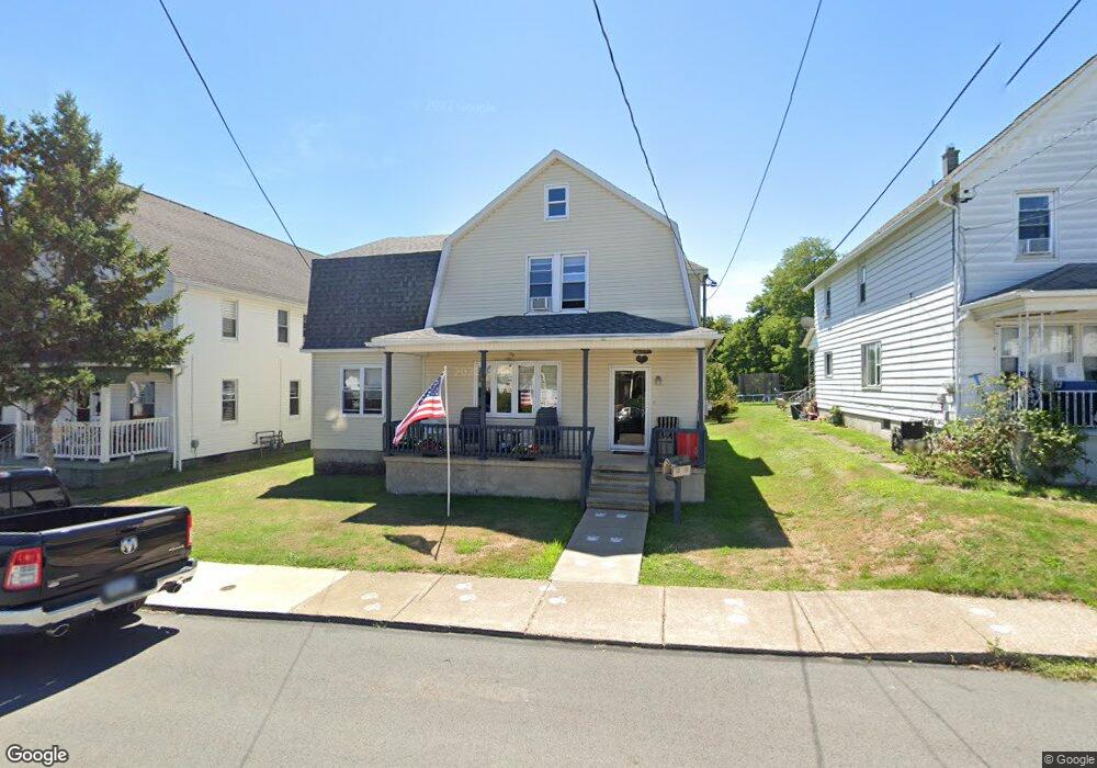 705 W Taylor St, Taylor, PA 18517 - photo 1