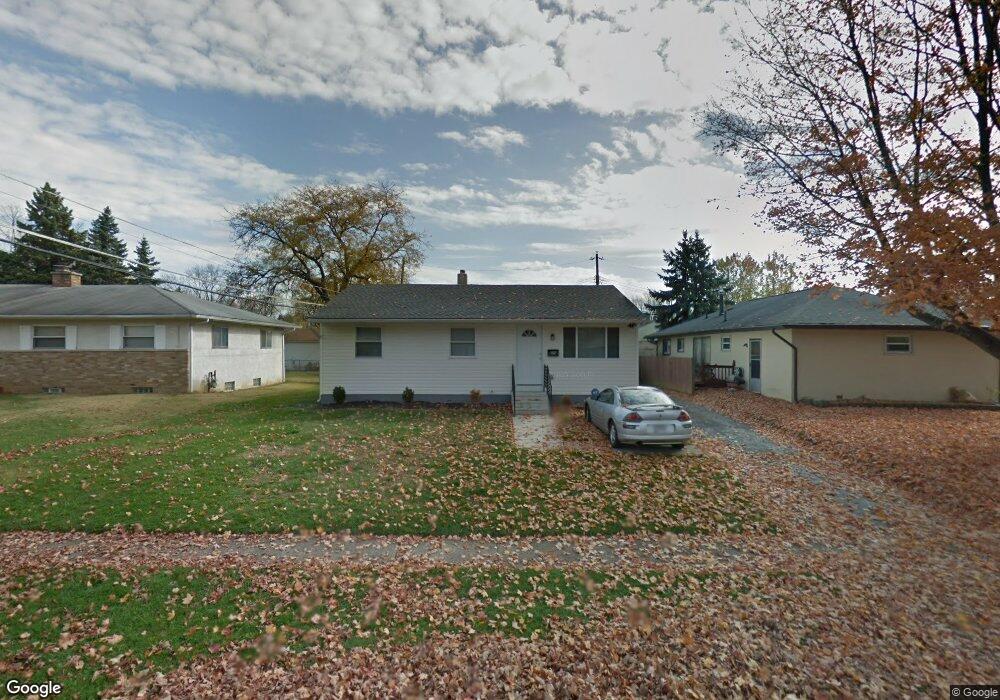 1116 Beechwood Rd, Columbus, OH 43227 - photo 1