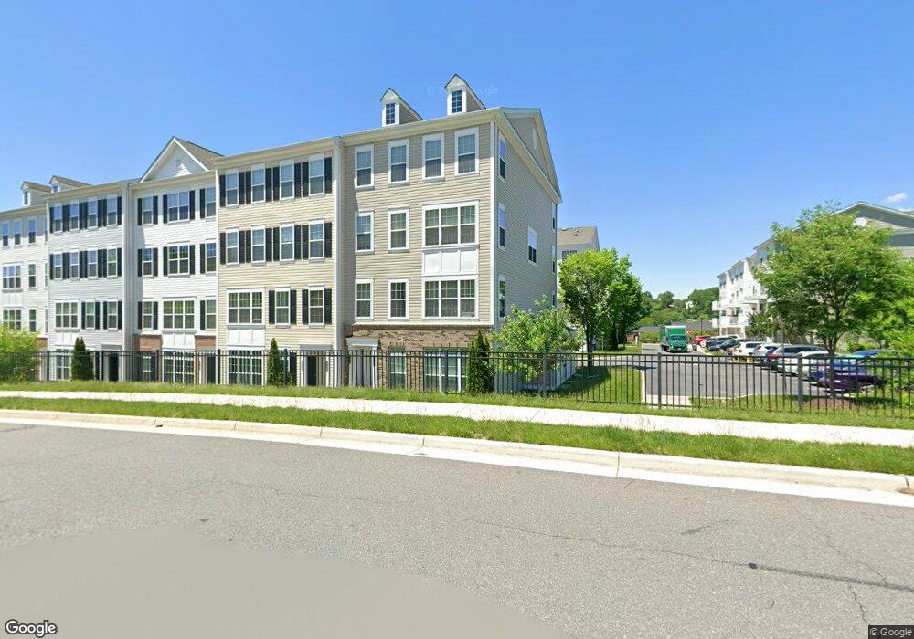 17042 Beveridge Dr, Dumfries, VA 22026 - photo 1