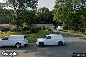 22 Wheeler Rd, Kendall Park, NJ 08824