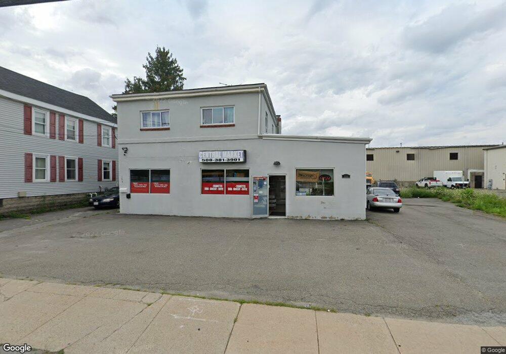 186 Central St, Milford, MA 01757 - photo 1