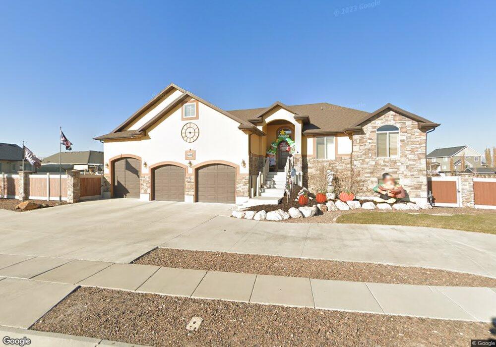 4490 W 5750 S unit 16, Hooper, UT 84315 - photo 1