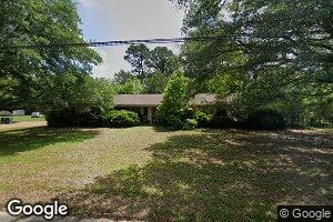 710 N Olive St, Waldo, AR 71770
